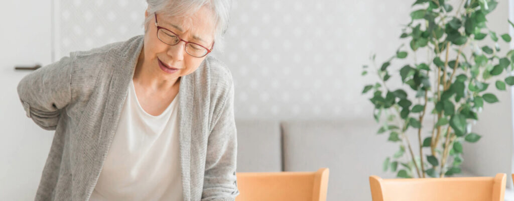 How Physical Therapy Helps with Managing Herniated Disc Pain