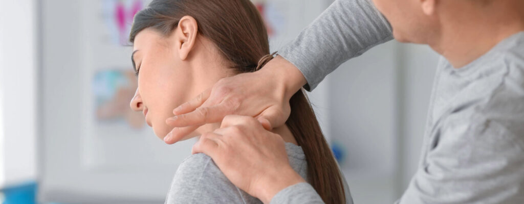 The Benefits of Manual Therapy After a Car Accident