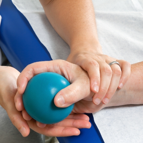 Hand-Therapy-(OT)-St.-Elizabeth-Sport-and-Physical-Theapy-Lincoln-NE